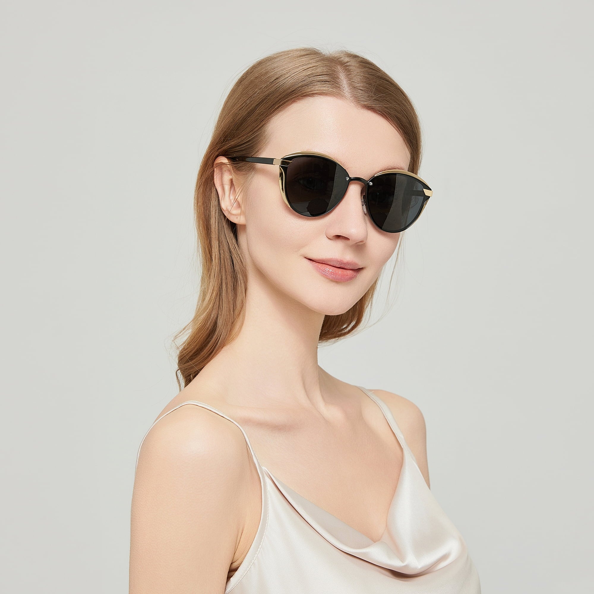 Newest Trendy Women's Oversized Polarized Sunglasses, High Quality, 100% UV400 Protection, HD VISUAL, Suitable for Driving, Outdoor, Traveling(Black）